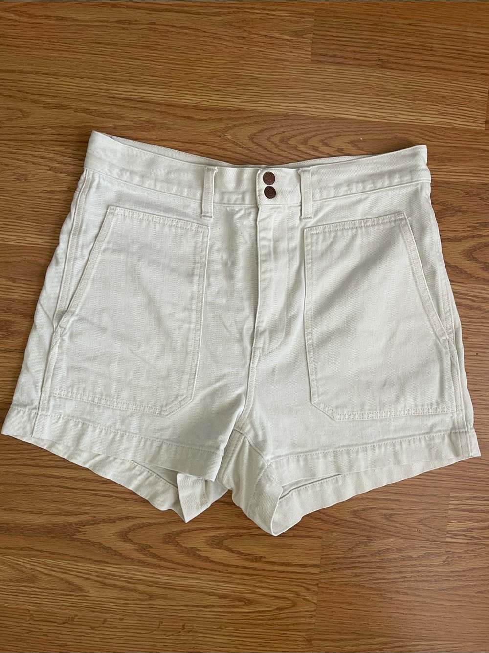 Madewell Emmy Patch High-Rise Off-White Utility Shorts size 10 momwear
